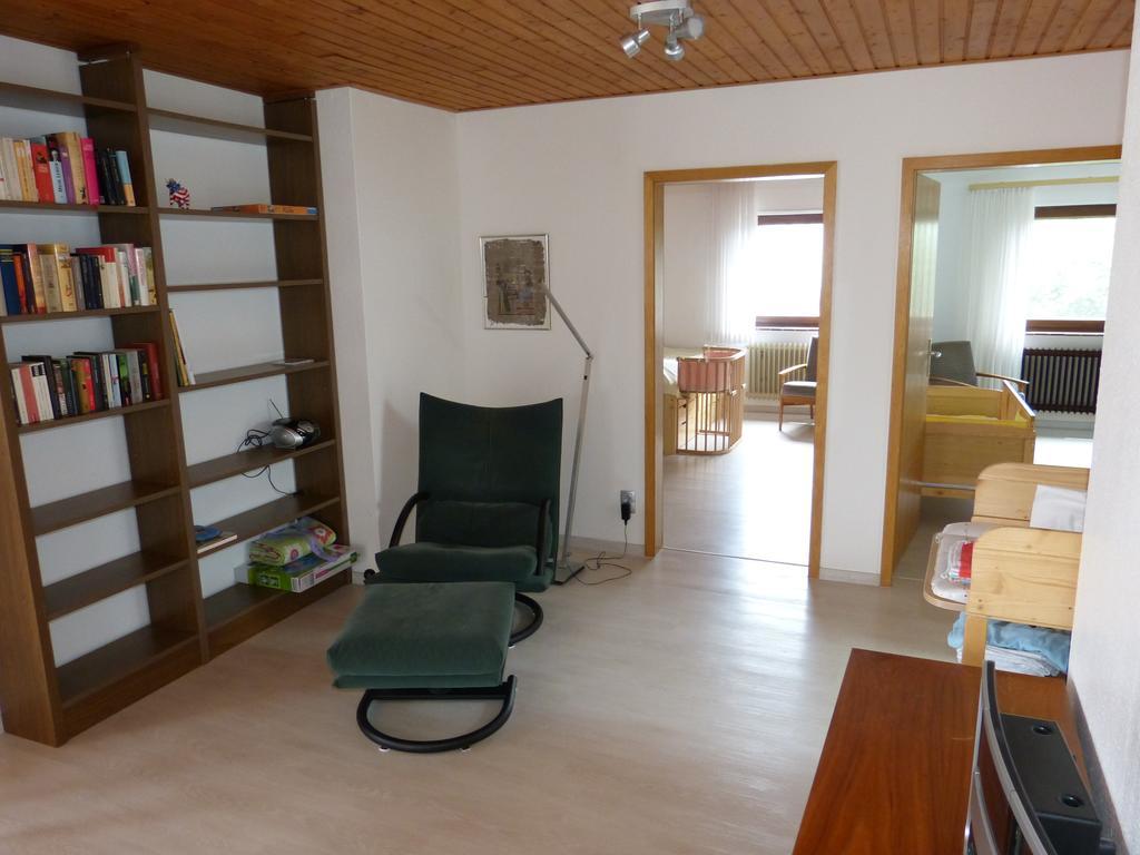 Ferienwohnung Sinsheim-Duehren Oda fotoğraf